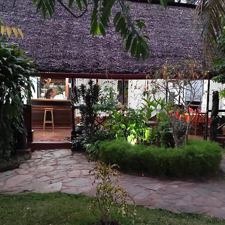 Clair De Lune Ambatoloaka  Exterior photo
