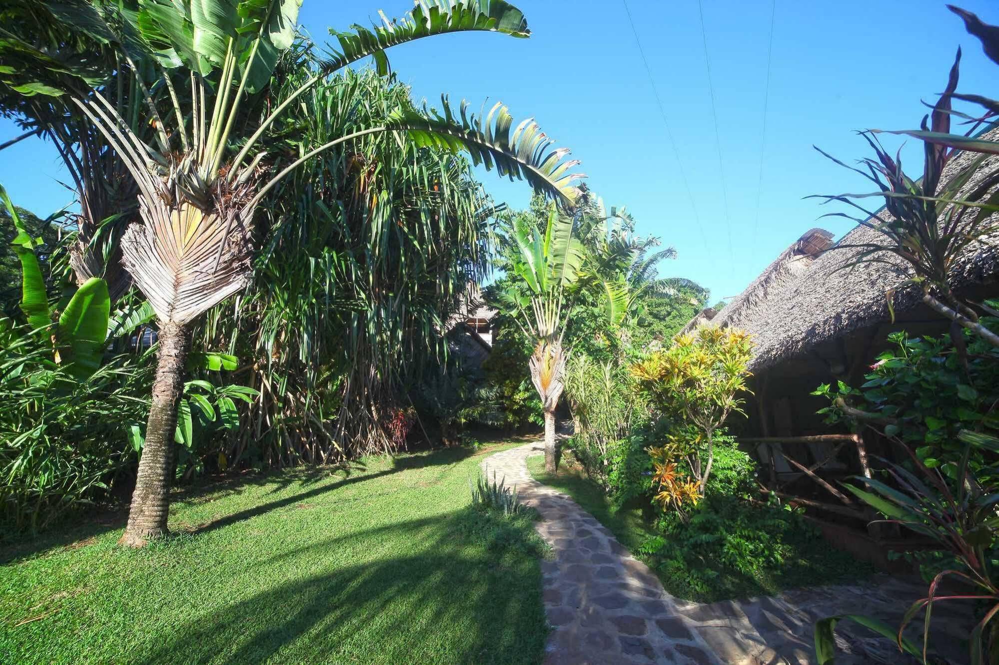 Clair De Lune Ambatoloaka  Exterior photo