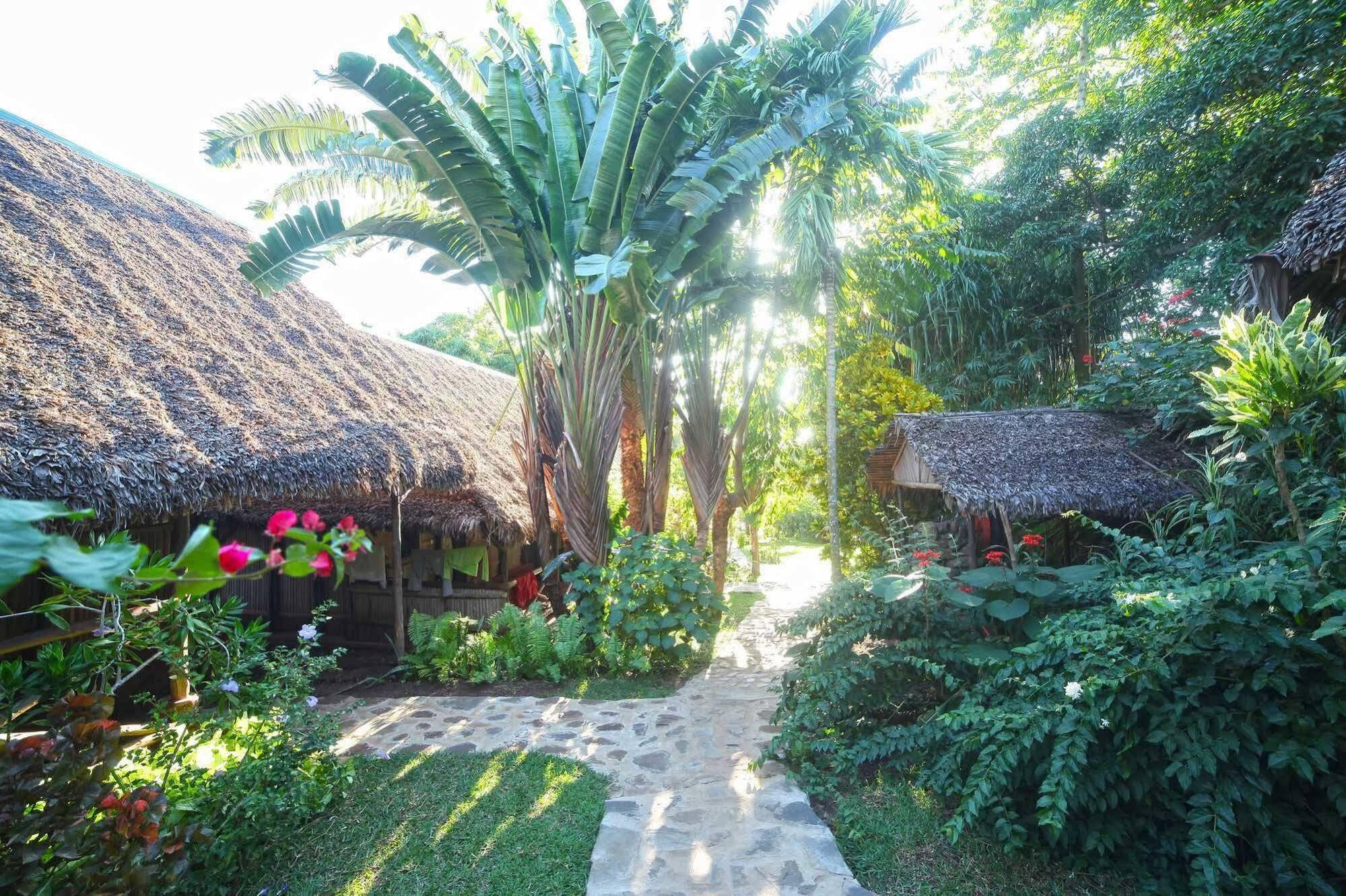 Clair De Lune Ambatoloaka  Exterior photo
